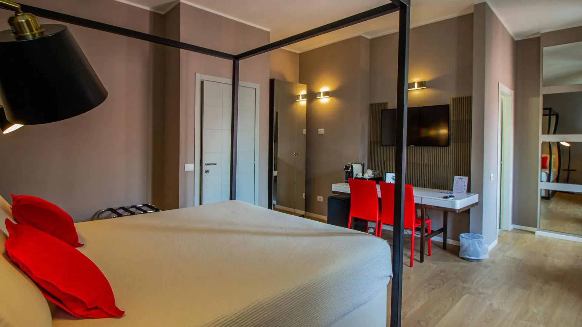 Album Boutique Rooms Sassari Italie